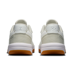 On Running Women's The Roger Clubhouse Shoes - White / Ivory