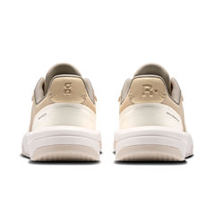 On Running Women's The Roger Clubhouse Shoes - White / Pearl